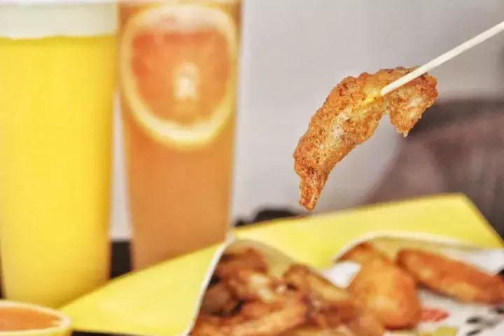 这家“鸡店”让小姑娘都梦魂萦绕,大放豪言要做南宁“爪爪”NO.1