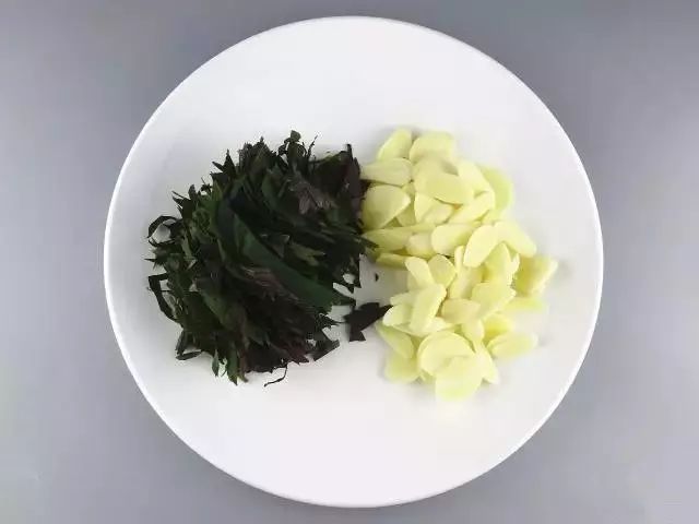 为什么饭店的酱油这么好吃,为什么饭店酱油不会很咸