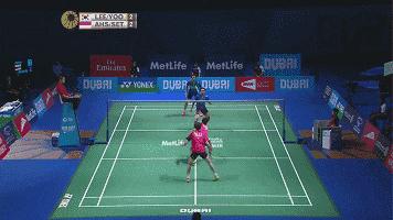 双打防守如何可以又高又远,双打站位靠前怎么防止对方拖后场