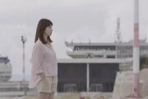 乔妹条纹衬衫价格多少,乔妹白衬衫