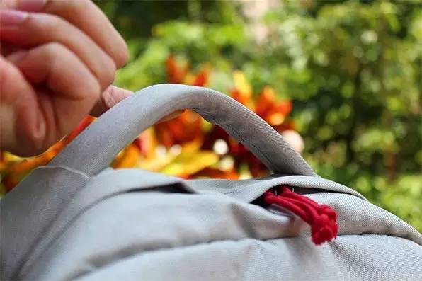 一加explorer双肩包测评视频,一加双肩包开箱视频