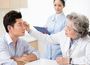 近视矫正激光手术的利与弊,激光矫正近视需理智