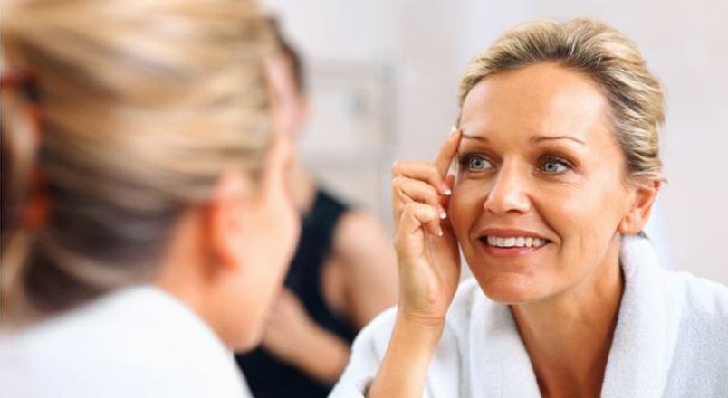 正确的遮瑕护肤步骤,学会化妆技巧完美遮瑕