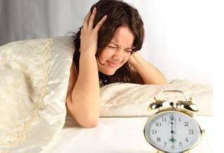 能治疗失眠的泡脚药,罗大伦失眠泡脚方