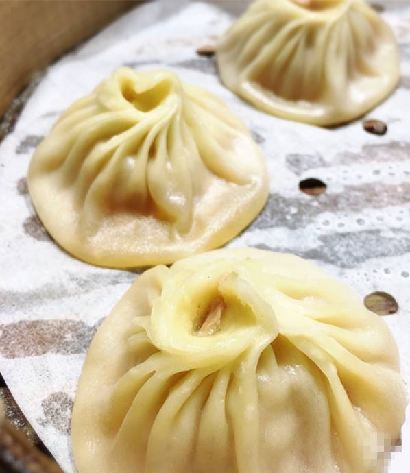 一咬满嘴油儿！北京最好吃的包子铺全在这！