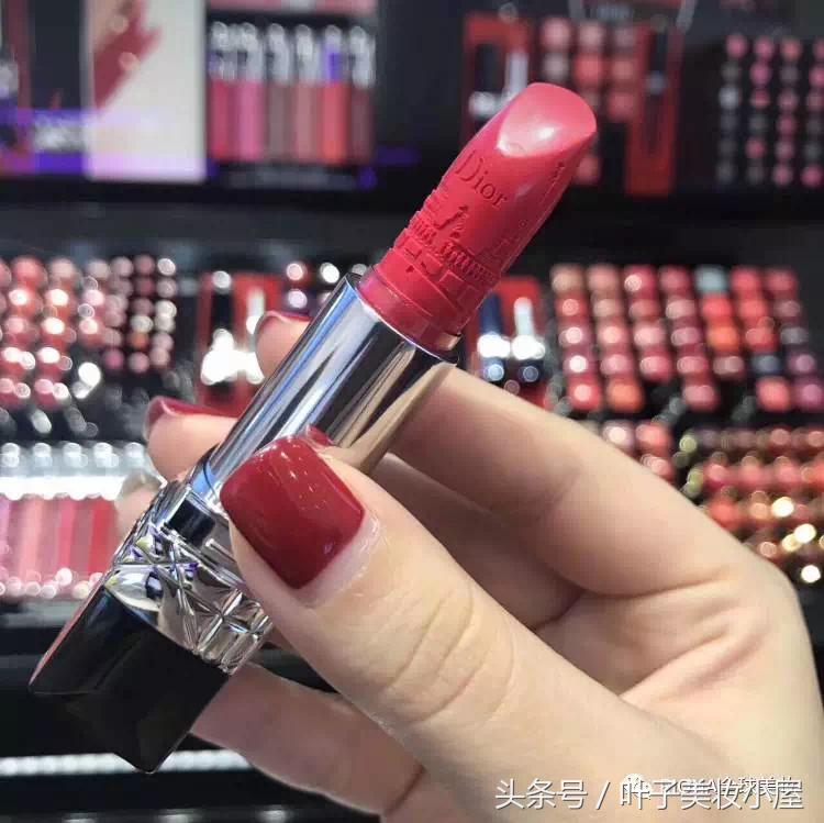 dior口红礼盒装表白,迪奥雕刻70周年口红