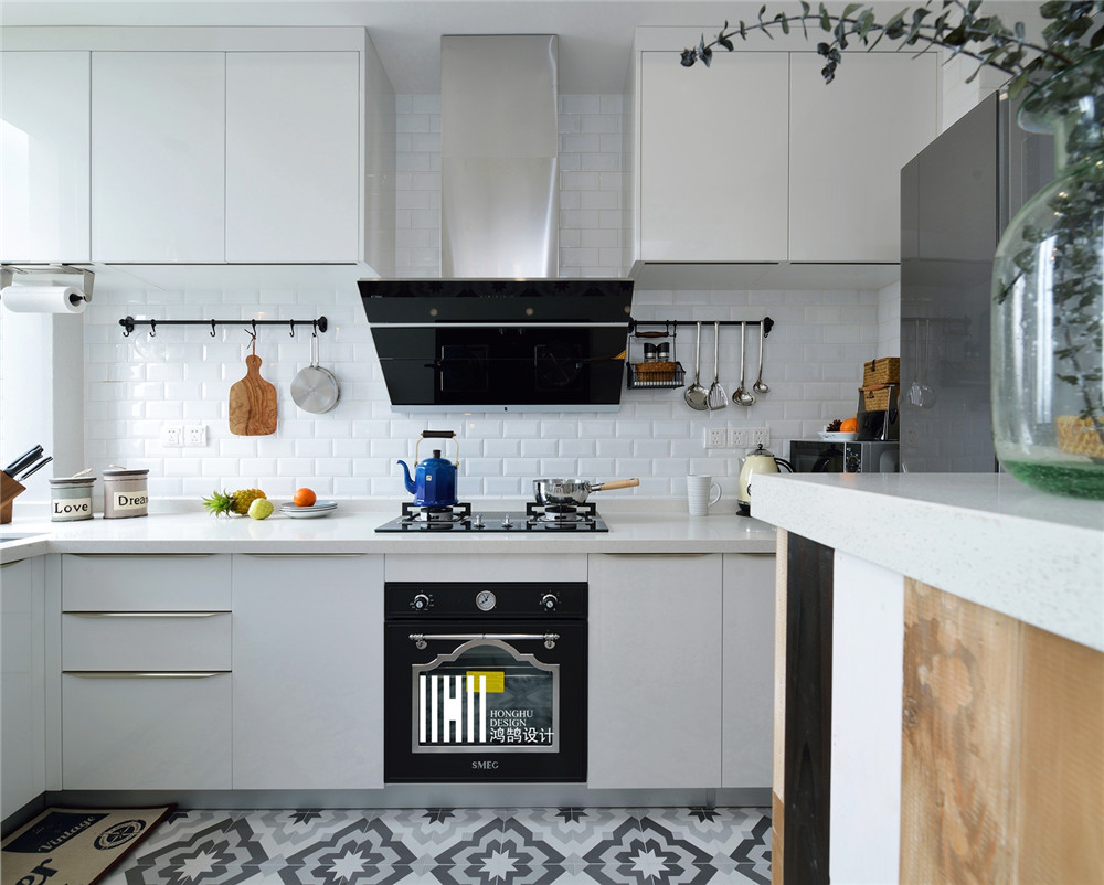 大家好，给大家介绍一下，这是我的新房子鸿鹄设计鹿晗