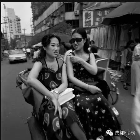 姑娘乖，带你去科甲巷，不乖，就带你去包家巷。