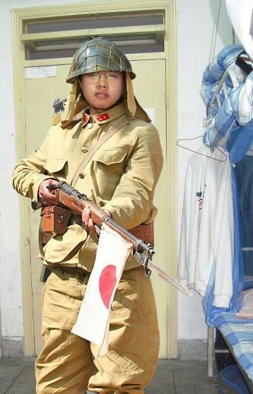 ps搞怪图片,ps恶搞十张趣图