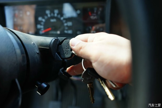 北汽bj2020敞篷,bj2020北汽最后一批车