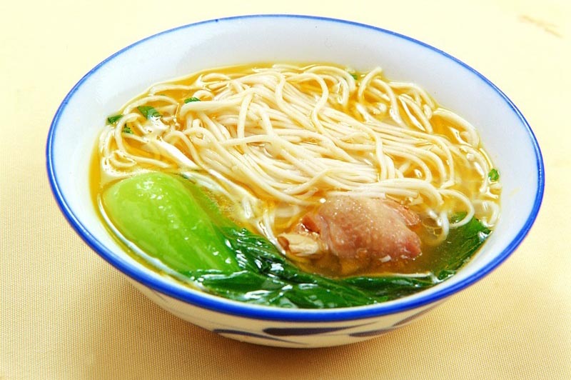 白象鸡汤面和康师傅鸡汤面,鸡汤面怎么做好喝又营养
