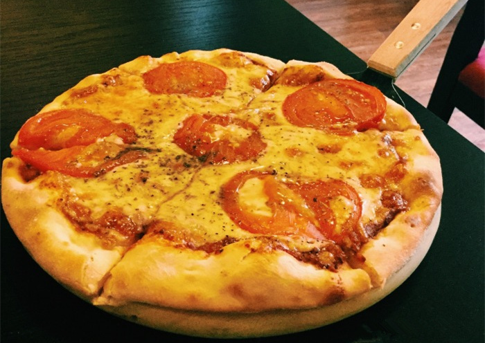 每个饥寒交迫的晚上,一块披萨就能让我荡漾