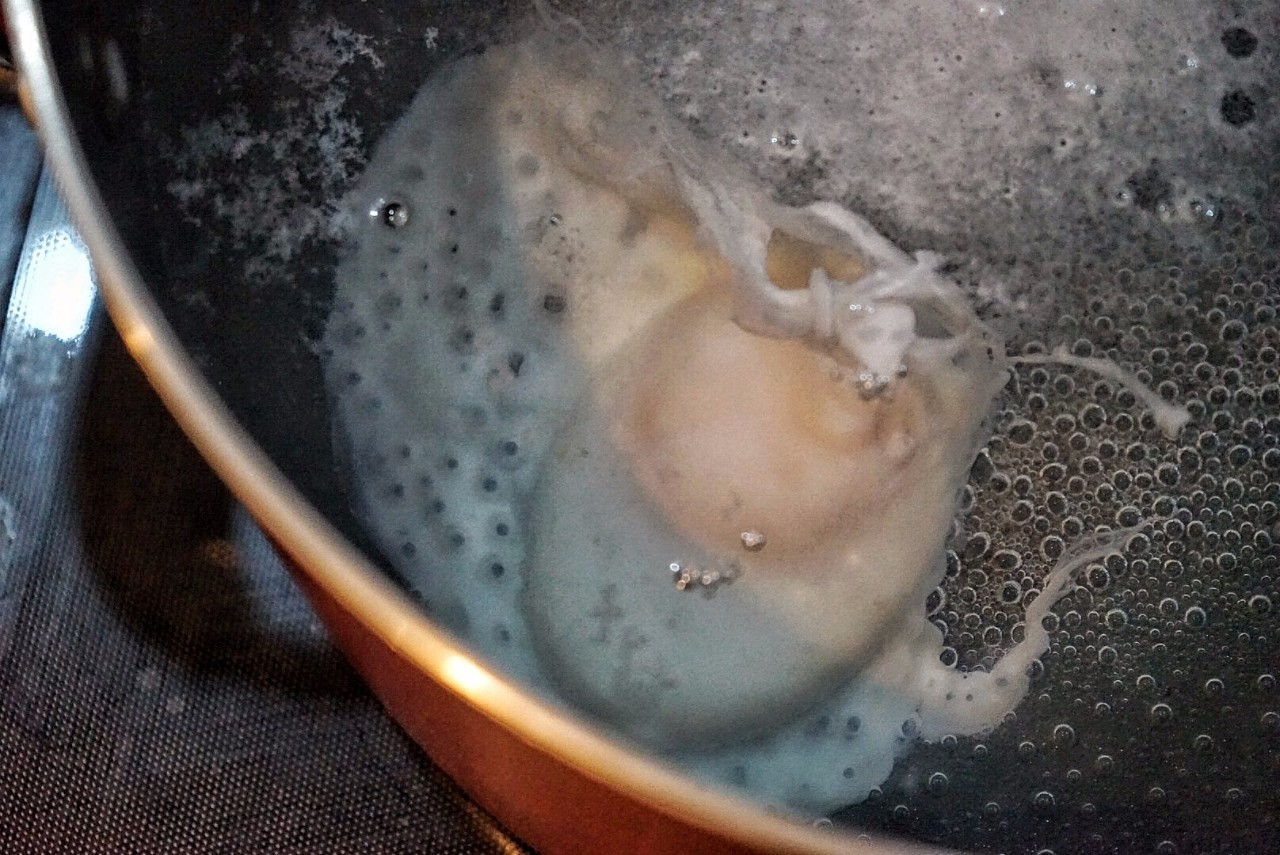 一刀切下去，鸡蛋流黄的感觉，好像中了500万！