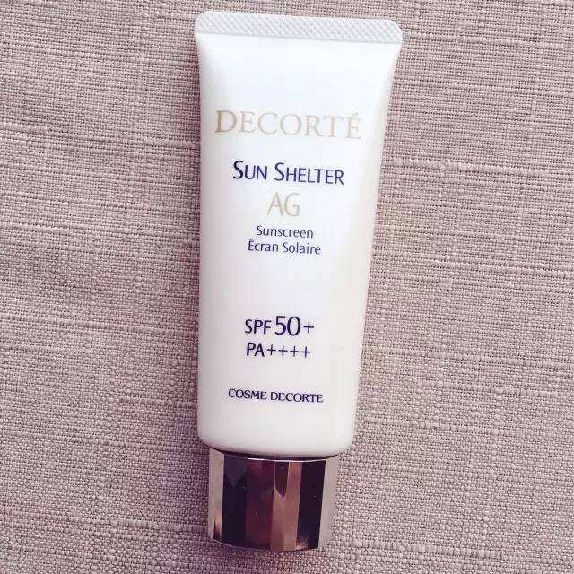 哪款防晒霜好用且清爽不油腻,夏季必备的三款防晒霜