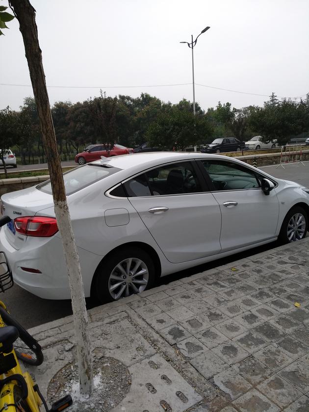 2011款科鲁兹手动1.6油耗怎么算,科鲁兹200块钱跑400公里油耗多少