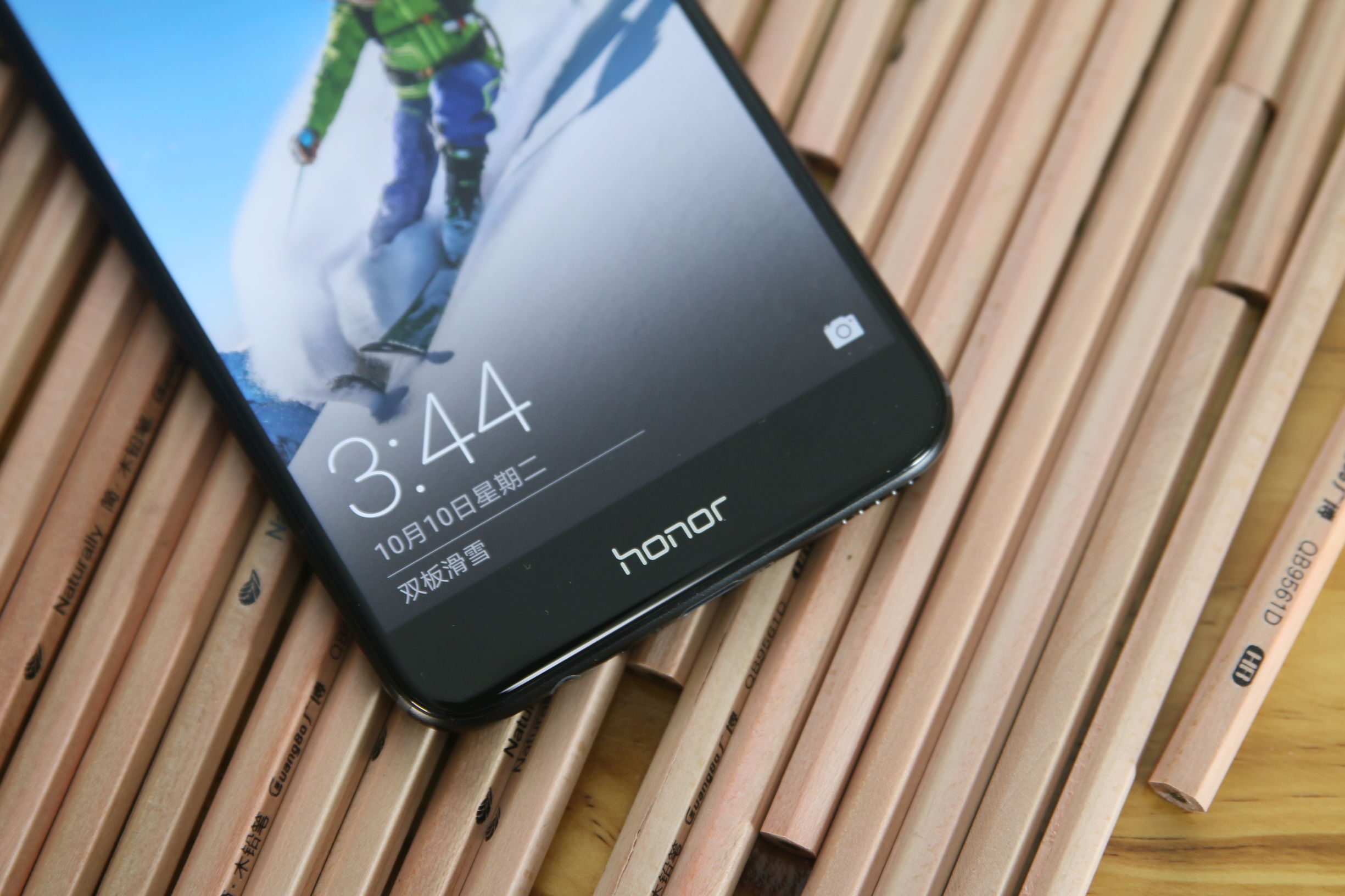 荣耀v9十大优缺点,荣耀v9和荣耀v9的区别