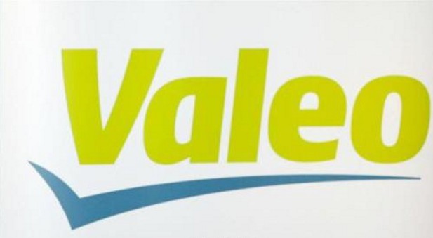 买新车容易被忽悠的细节,如何辨别汽车车门配件原厂件