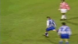 足坛里的诡异进球视频,足坛史上最诡异的失误