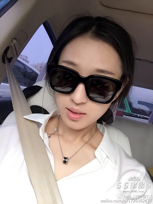 55大咖齐秀春装！卫衣风衣墨镜迷醉初春里！