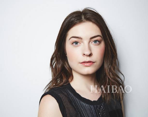 睫毛膏放大双眼效果图,涂浓密睫毛膏方法