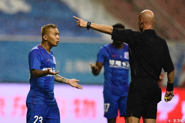 中超第27轮上海申花1:2憾负天津亿利被对手斩落马下