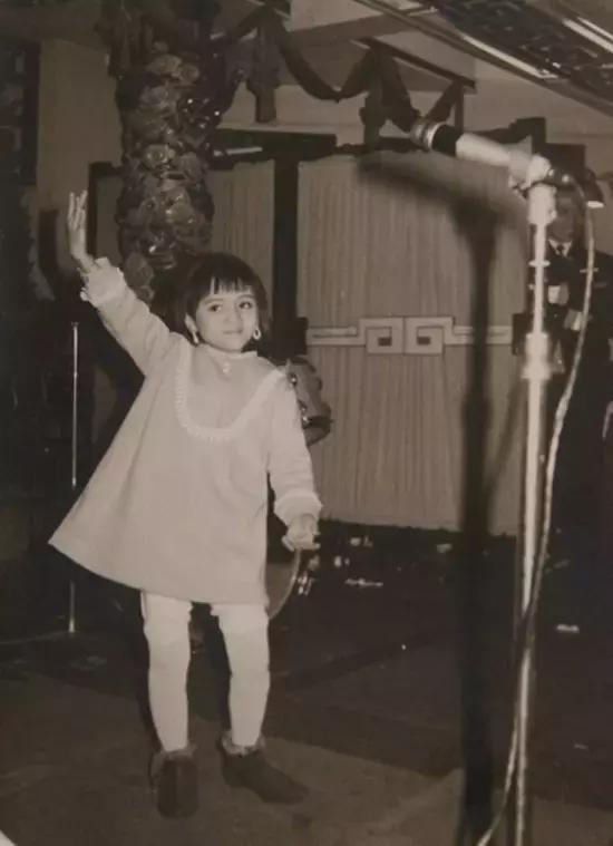 香港女星梅艳芳个人资料,90年代的香港女星梅艳芳