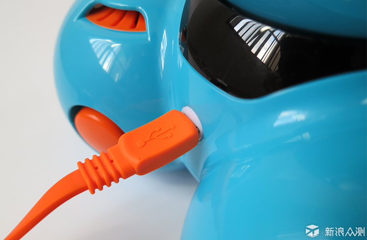 少儿编程机器人达奇,达奇机器人少儿编程