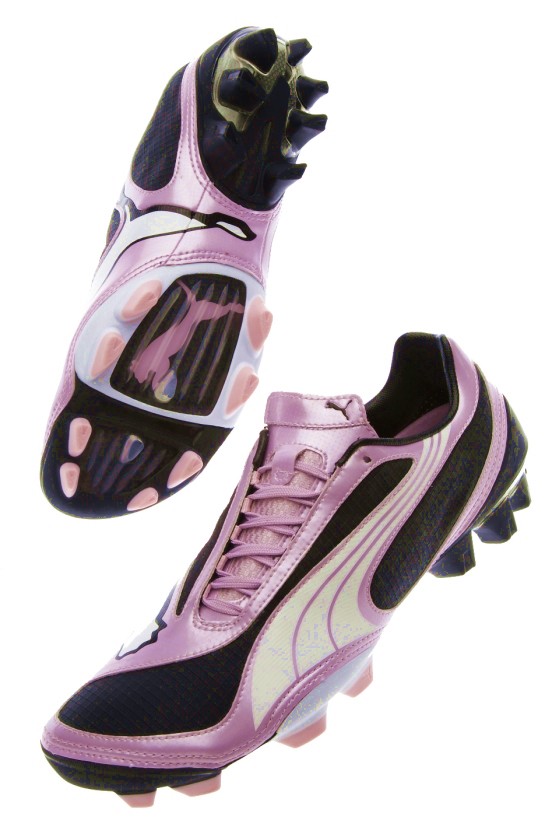 粉色足球鞋高帮全部都是粉红的,好看且实战好的足球鞋