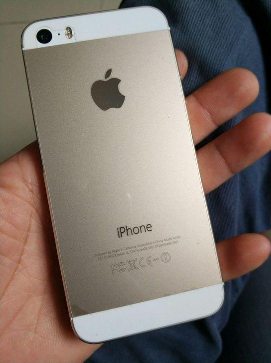 500块的苹果5se,500块的iphone手机