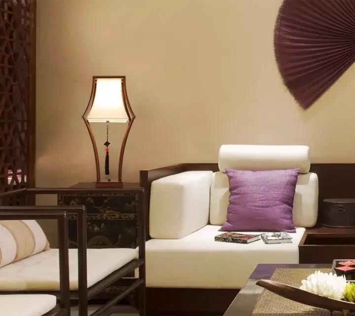 别墅客厅与众不同装修风格,一盏灯光布置解决方案