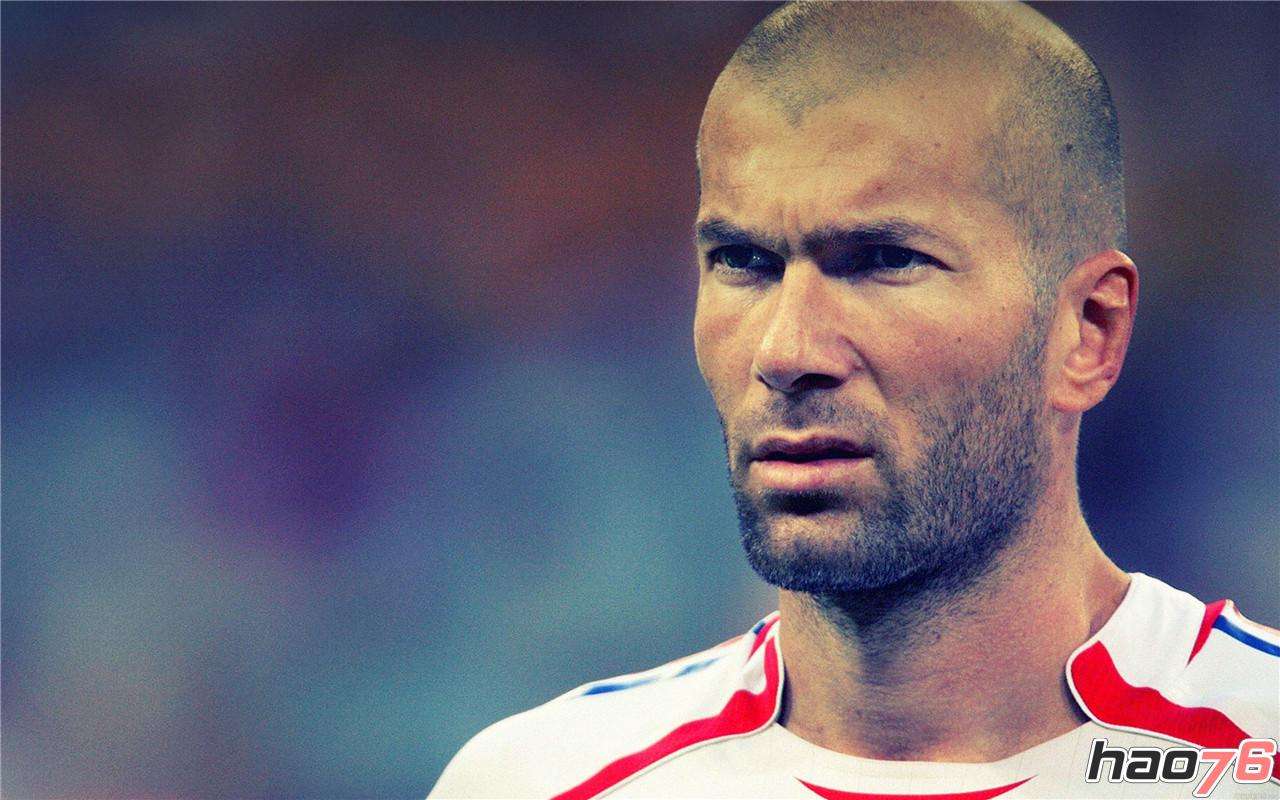 天下足球经典旁白,天下足球煽情台词视频