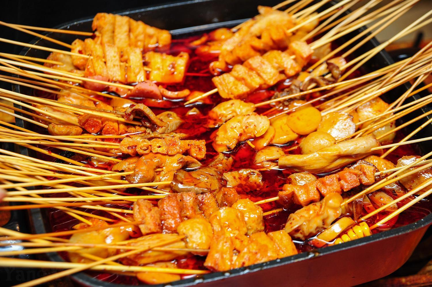 老郑爱吃的香辣串串中，这种“硬货”不是所有人敢碰，要试试？