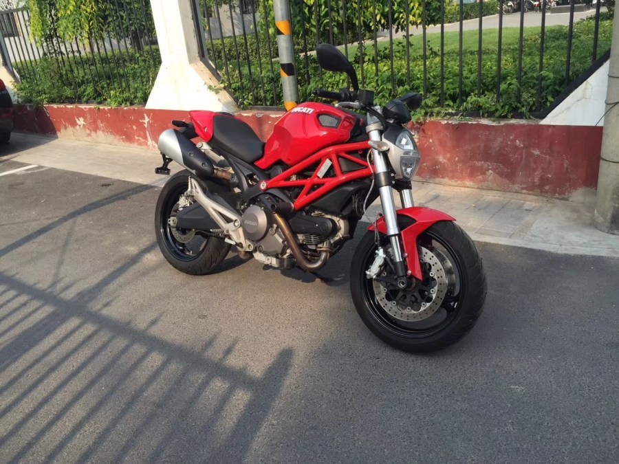 杜卡迪中国销量最高的一款摩托,杜卡迪795为什么比821便宜那么多