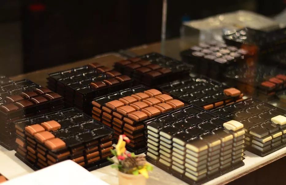 布鲁塞尔有什么风景 (布鲁塞尔被誉为欧洲最美丽的广场)