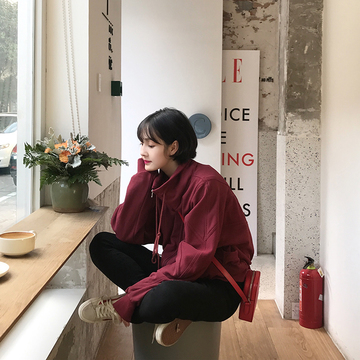 宽松卫衣拯救你,多试试这几款时髦卫衣