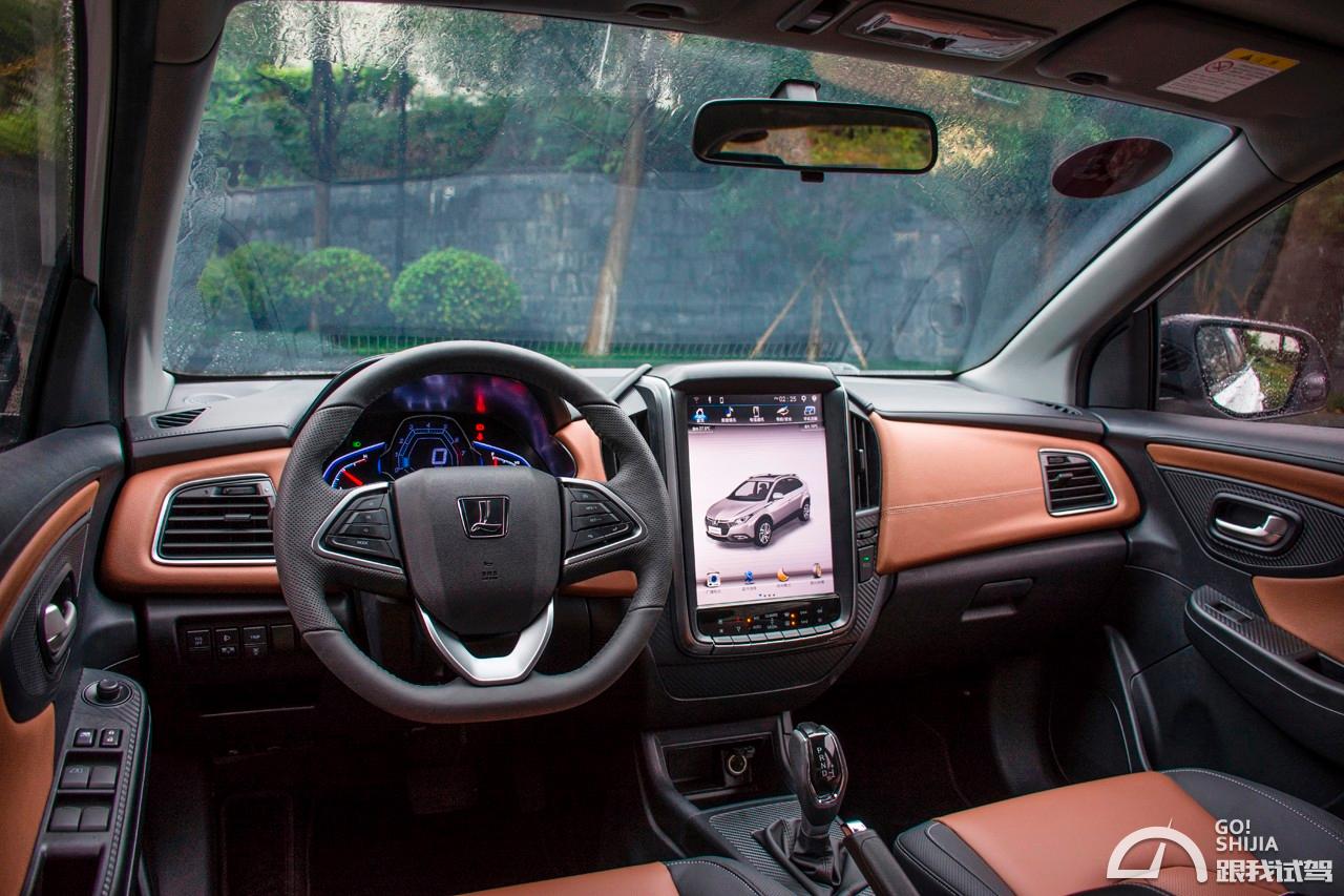 胖哥试车纳智捷u5,大陆版本的纳智捷u5试驾视频