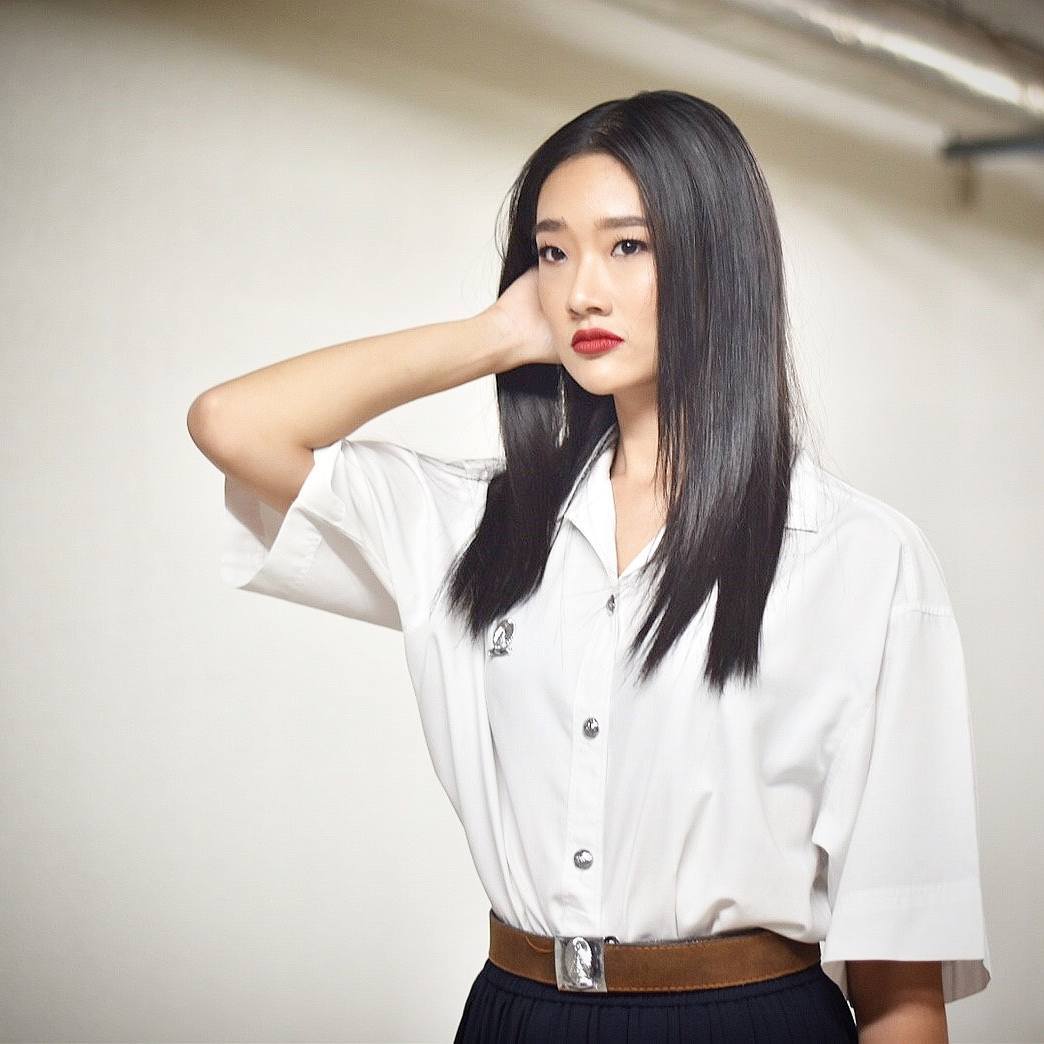 天才枪手中小琳得奖介绍自己片段,天才枪手电视剧版小琳和班克吻戏