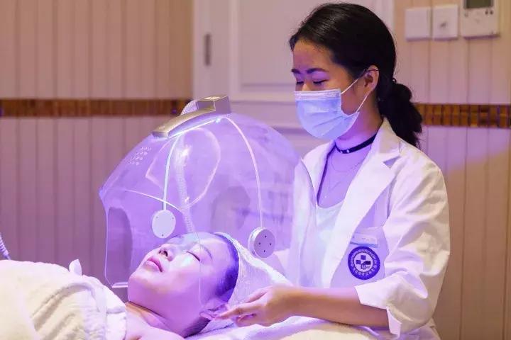 童话般Tiffany蓝！全球第1家抗衰门店落户天津！终于被我找到了！