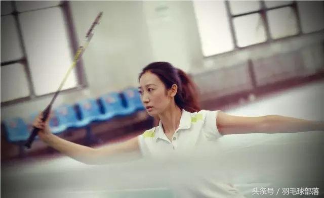 羽毛球双打十大必备经验,老司机讲述羽毛球双打配合