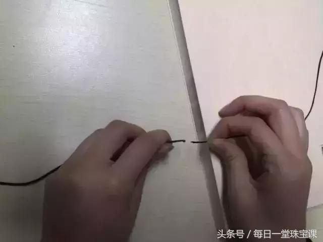 手串突然断了有讲究吗,手串珠子容易磨断绳子要怎样防止