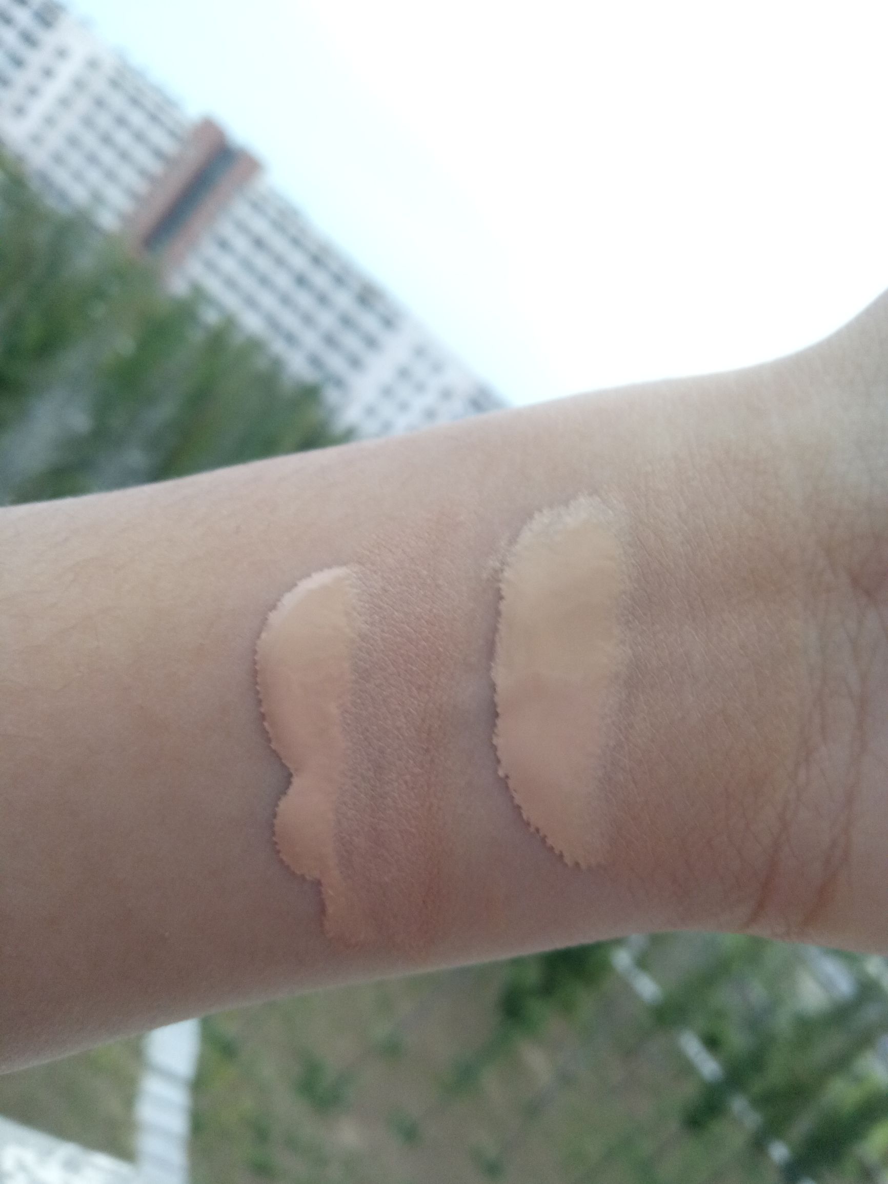 nars玩美,narssheerglow粉底液