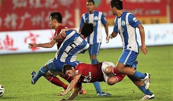 中国足球超级联赛积分榜最新排名,中国最火爆德比广州德比