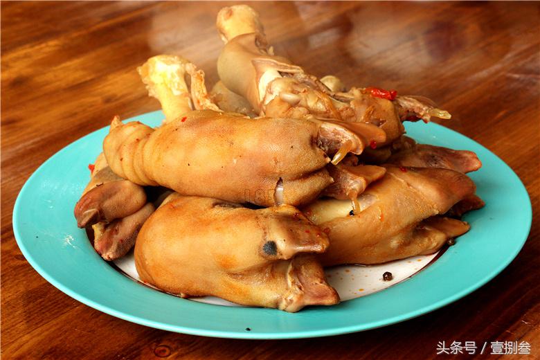 这么偏僻的位置开烩面馆，刚开俩月想吃就要排队，啥情况