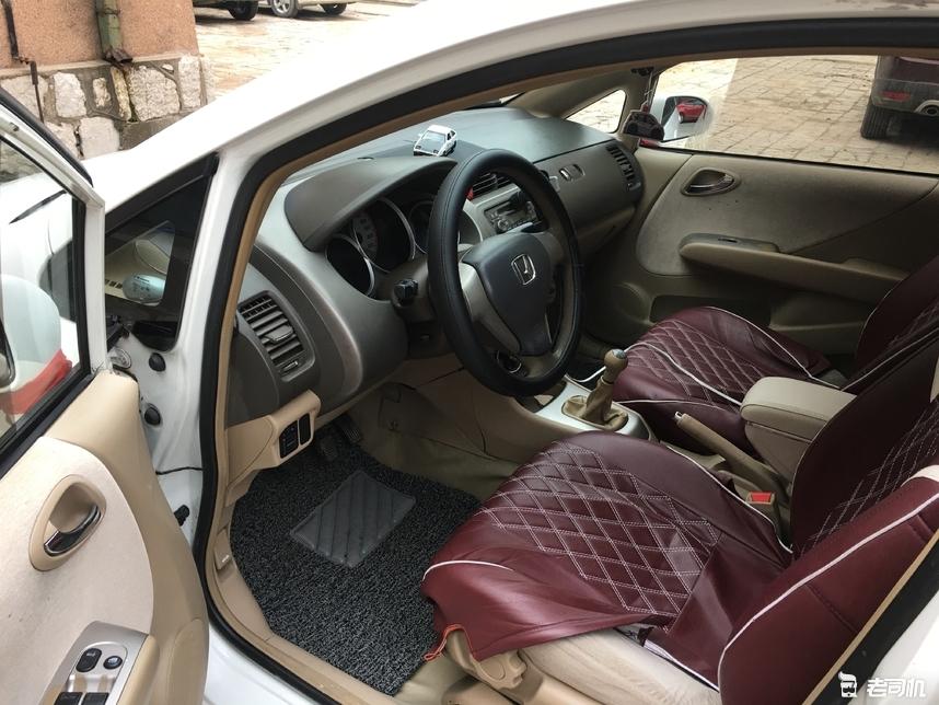 二手嘉年华和二手飞度哪个值得买,07年飞度1.3手动二手值多少钱