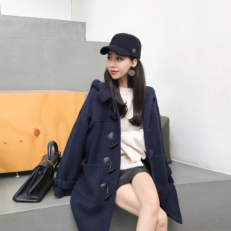 牛角扣大衣怎么搭配减龄,减龄牛角扣羊绒大衣