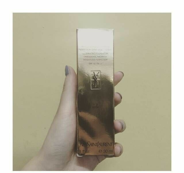 圣罗兰明彩亮颜粉底液,YSL明彩亮颜粉底液