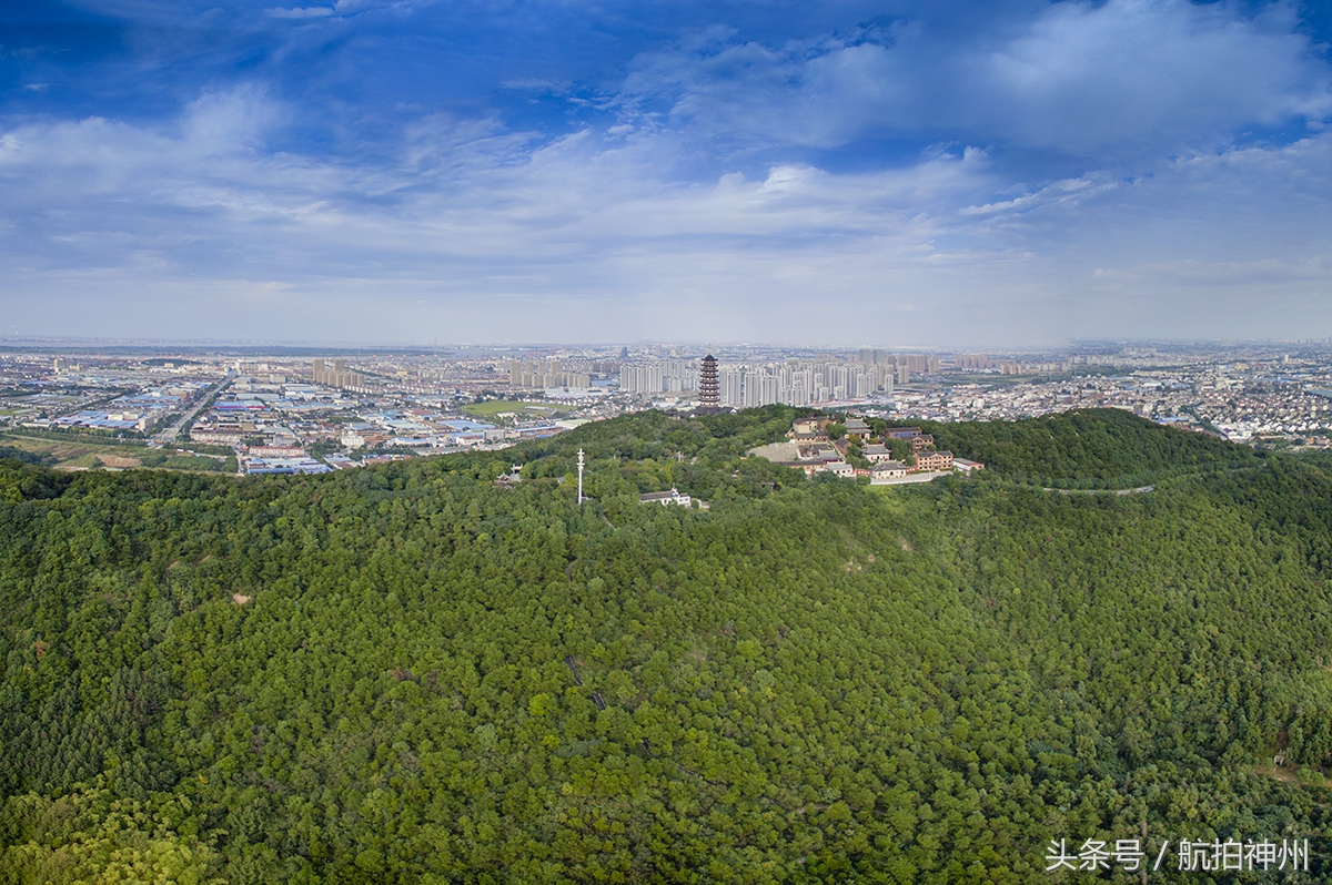 航拍张家港香山,张家港香山全景今日航拍视频