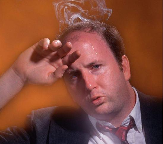 有些人一吃辣椒就满头大汗,吃饭吃辣椒满头大汗怎么回事