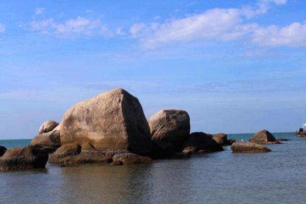 我到过许多地方是指哪里,我去过的地方皆是你看过的风景