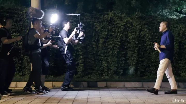 梁文道这是一个尊严稀缺的时代,不安之书梁文道